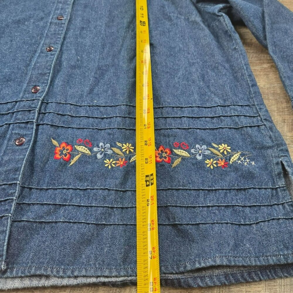 Blair Jean button up top Women's size Large Cotton with Embroidery flowers denim - Picture 5 of 8